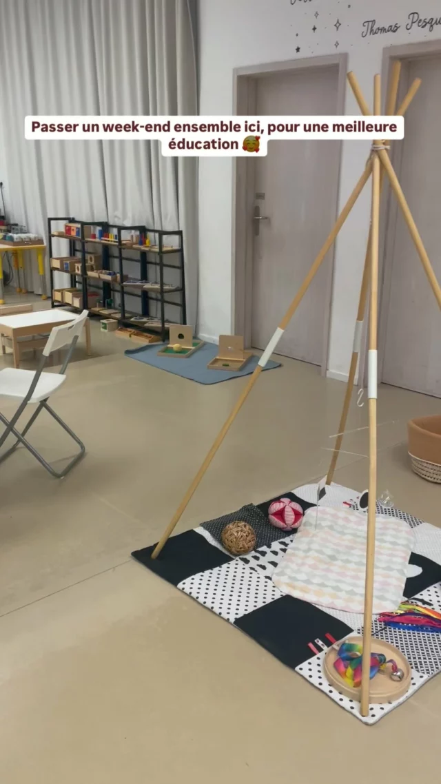 C’est parti! 
Week-end de formation « initiation Montessori 0-3 ans » 
Voici un environnement préparé pour les apprenant.e.s 🥰

Nous sommes aimablement accueillis par l’association le tourbillon et la ville de Villepreux. 

#lesateliersducitron #pedagogiemontessori #babymontessori #formationmontessori