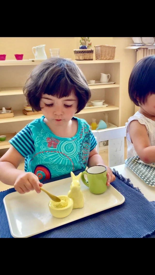 👶 Donnez à vos élèves de 3 à 6 ans les outils pour apprendre par eux-mêmes.

La pédagogie Montessori respecte leur rythme et stimule leur curiosité naturelle.

#formationmontessori  #montessori3-6ans  #pedagogiemontessori  #montessori  #lesateliersducitron 

Formation aimablement accueillie par @associationtourbillon